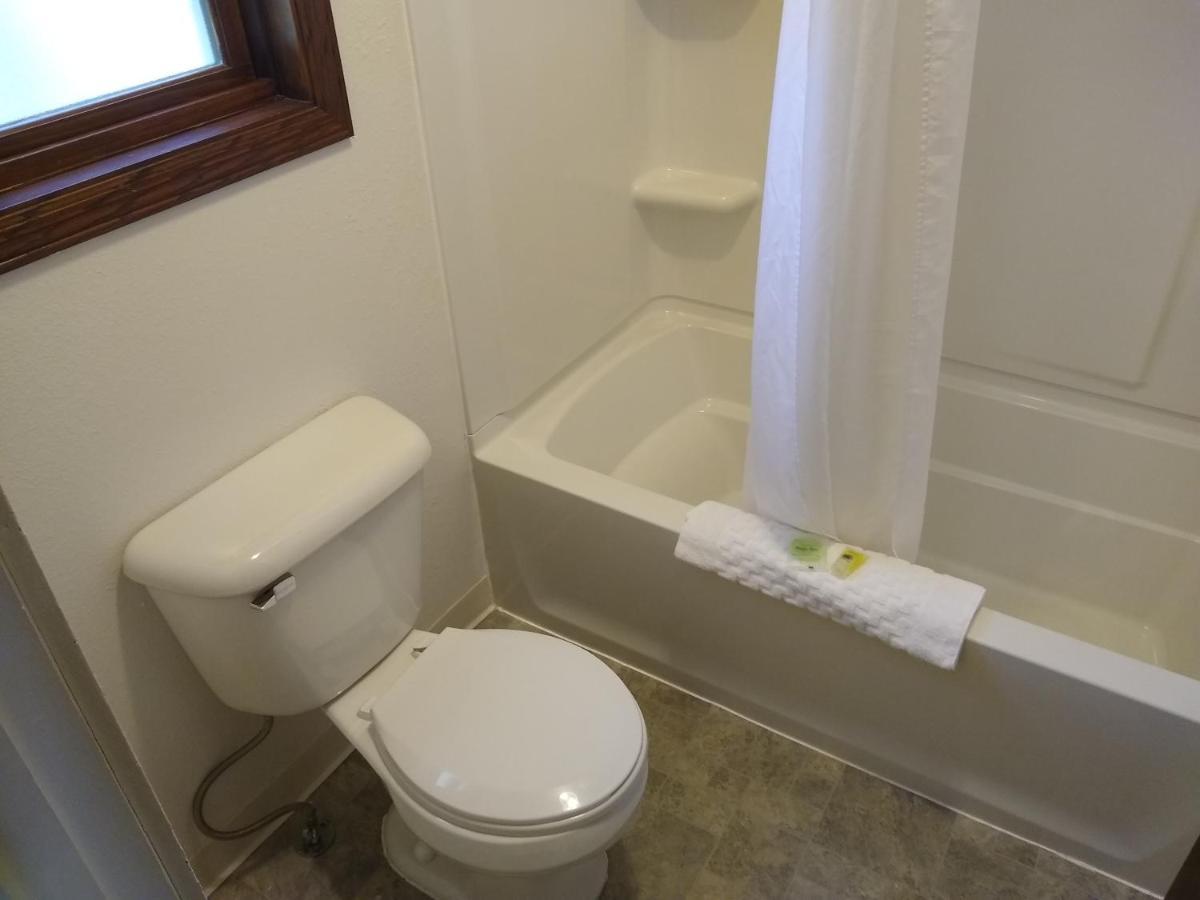 Townhouse Motel Lusk 외부 사진