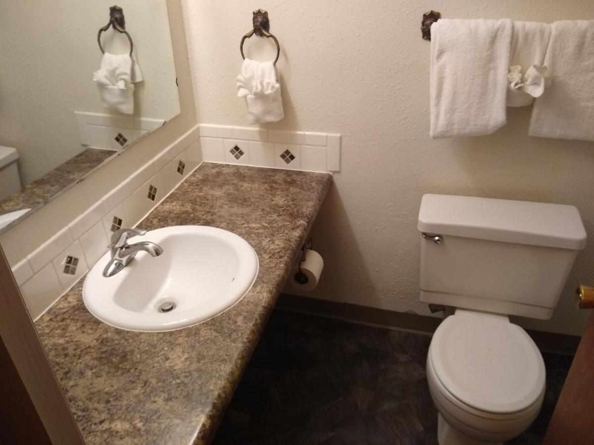 Townhouse Motel Lusk 외부 사진